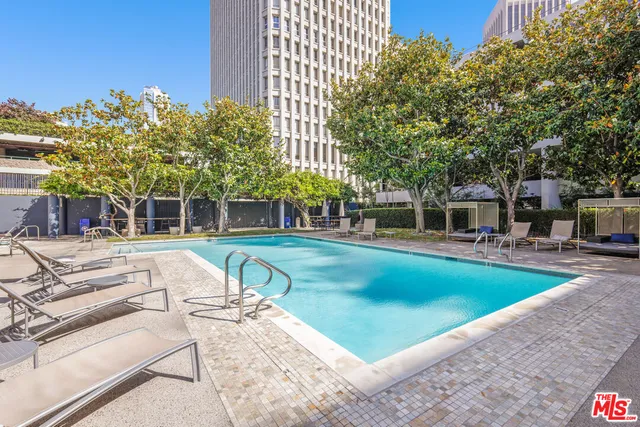 $3,200 | 880 West 1st Street, Unit 304, Los Angeles, CA 90012