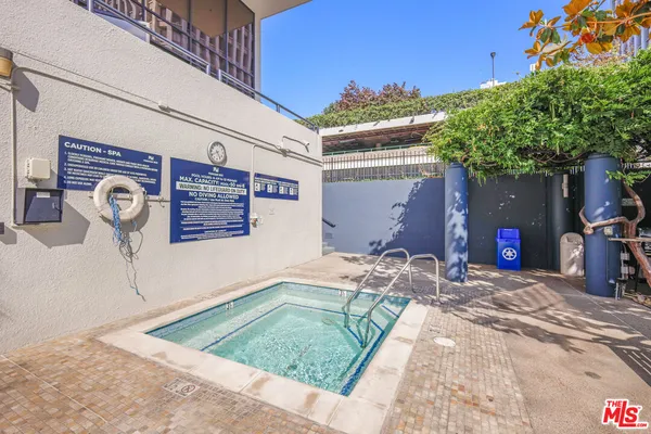 $3,200 | 880 West 1st Street, Unit 304, Los Angeles, CA 90012
