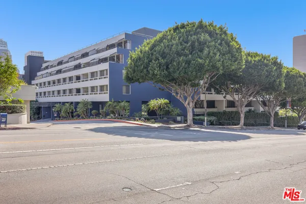 $3,200 | 880 West 1st Street, Unit 304, Los Angeles, CA 90012