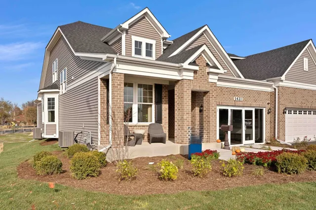 $519,301 | 1426 Preserve Drive, Unit 30, West Chicago, IL 60185