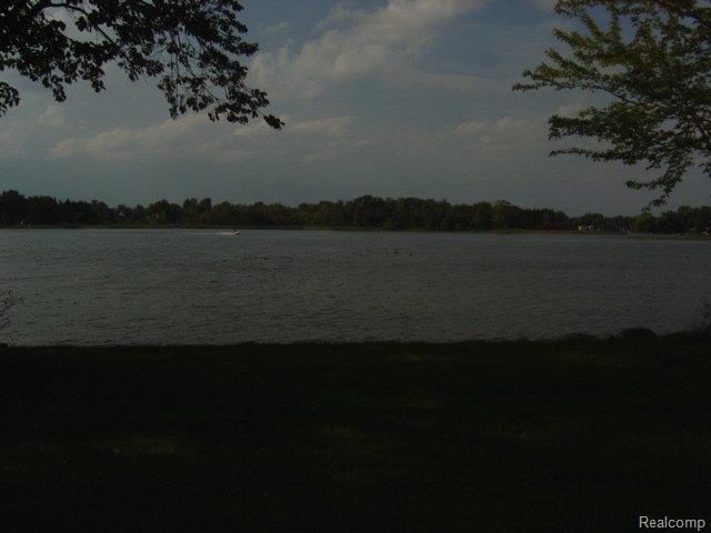 503 East Road Holly, MI 48442 - Photo 1 of 5 LOVE WHERE YOU LIVE