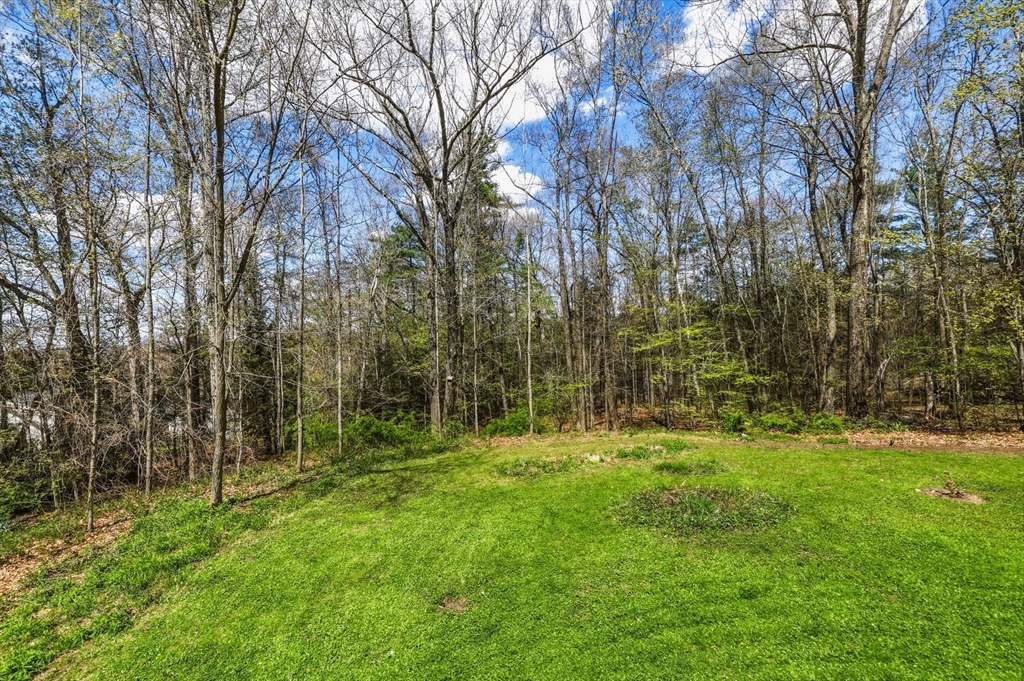 1360 Bay Road Amherst, MA 01002 - Photo 41 of 42 Gallery Image 41