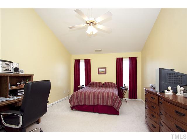 103 Reno Avenue Garner, NC 27529 - Photo 8 of 12 Gallery Image 8