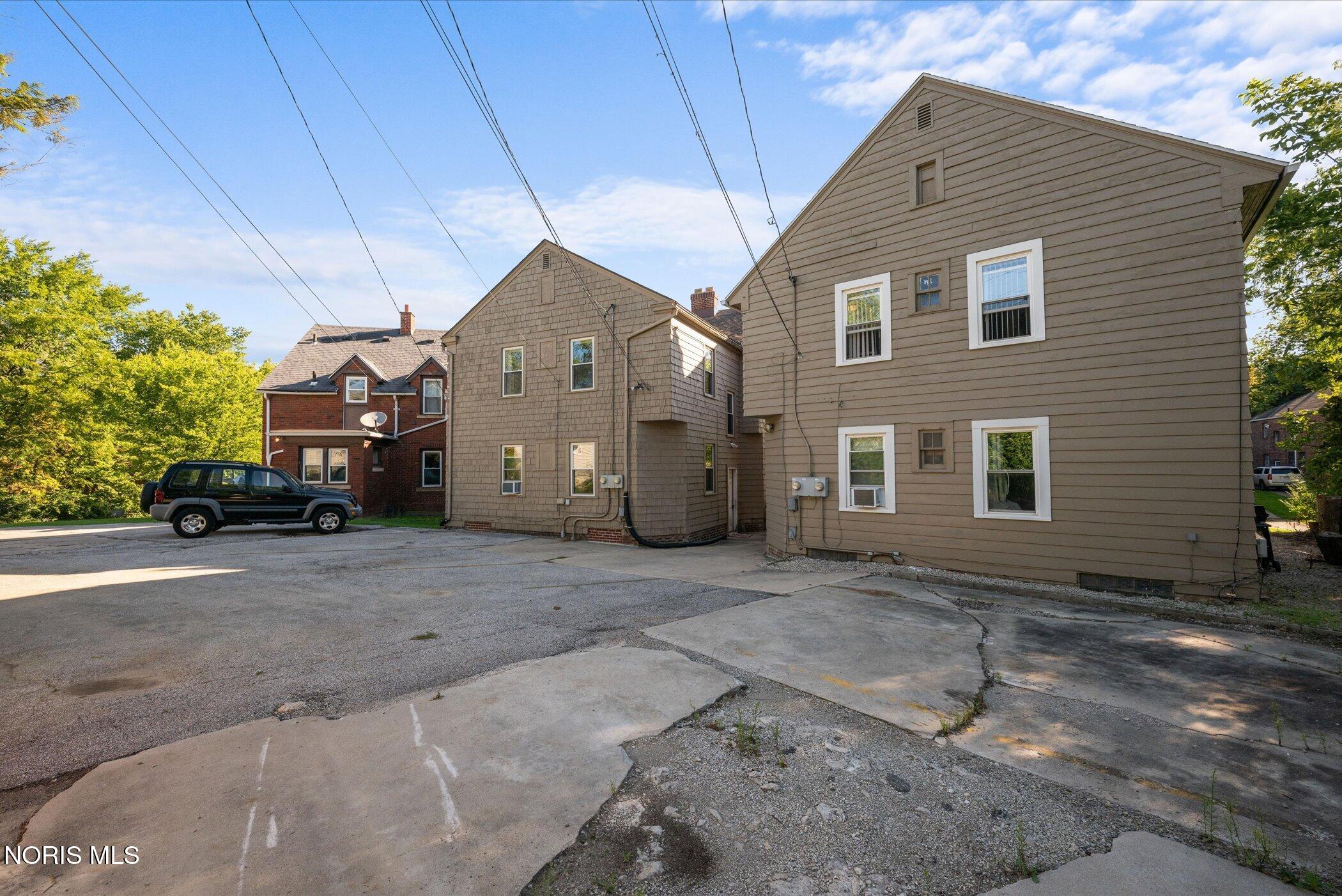 2111 Kensington Road Toledo, OH 43607 - Photo 30 of 30 Gallery Image 30
