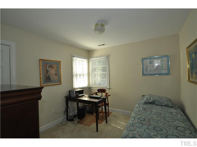 2901 Dahlgreen Road Raleigh, NC 27615 - Photo 12 of 17 a workspace with furniture and window