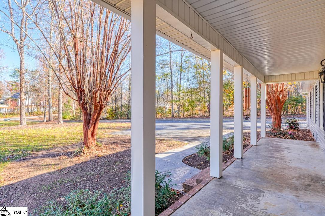 214 Mason Drive Inman, SC 29349 - Photo 2 of 50