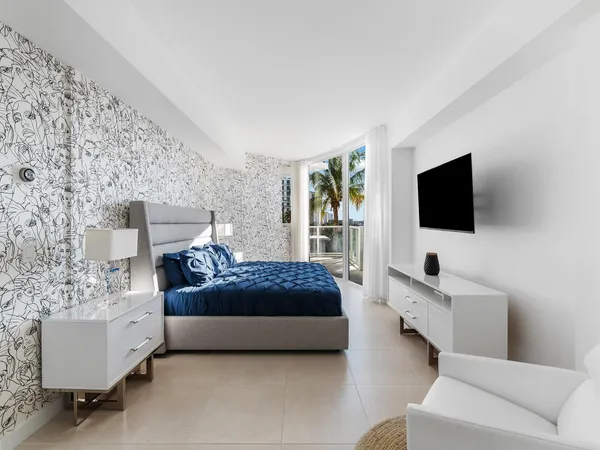 $11,000 | 401 North Birch Road, Unit 400, Fort Lauderdale, FL 33304