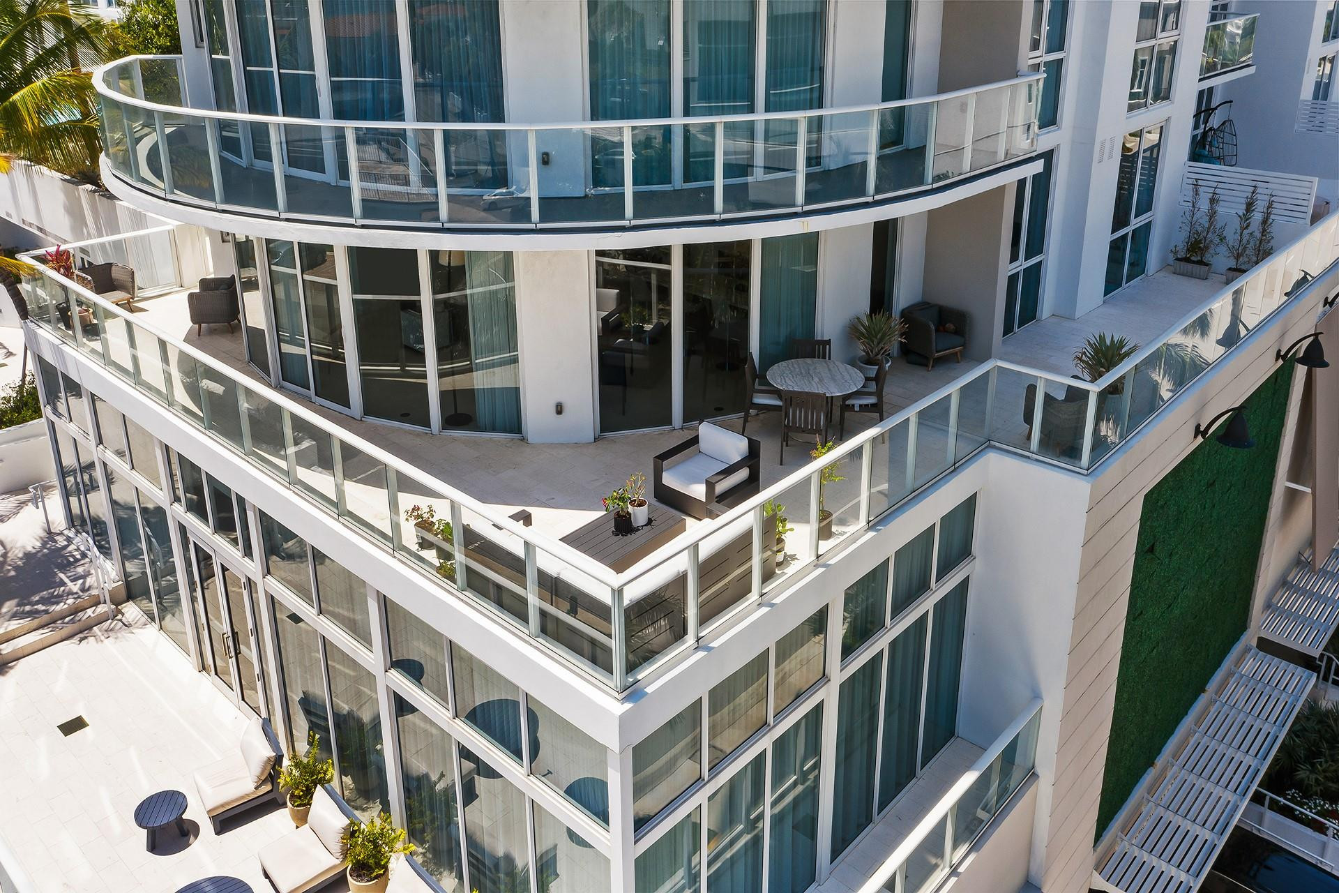 401 North Birch Road, Unit 400 Fort Lauderdale, FL 33304 - Photo 2 of 33 Photo 2