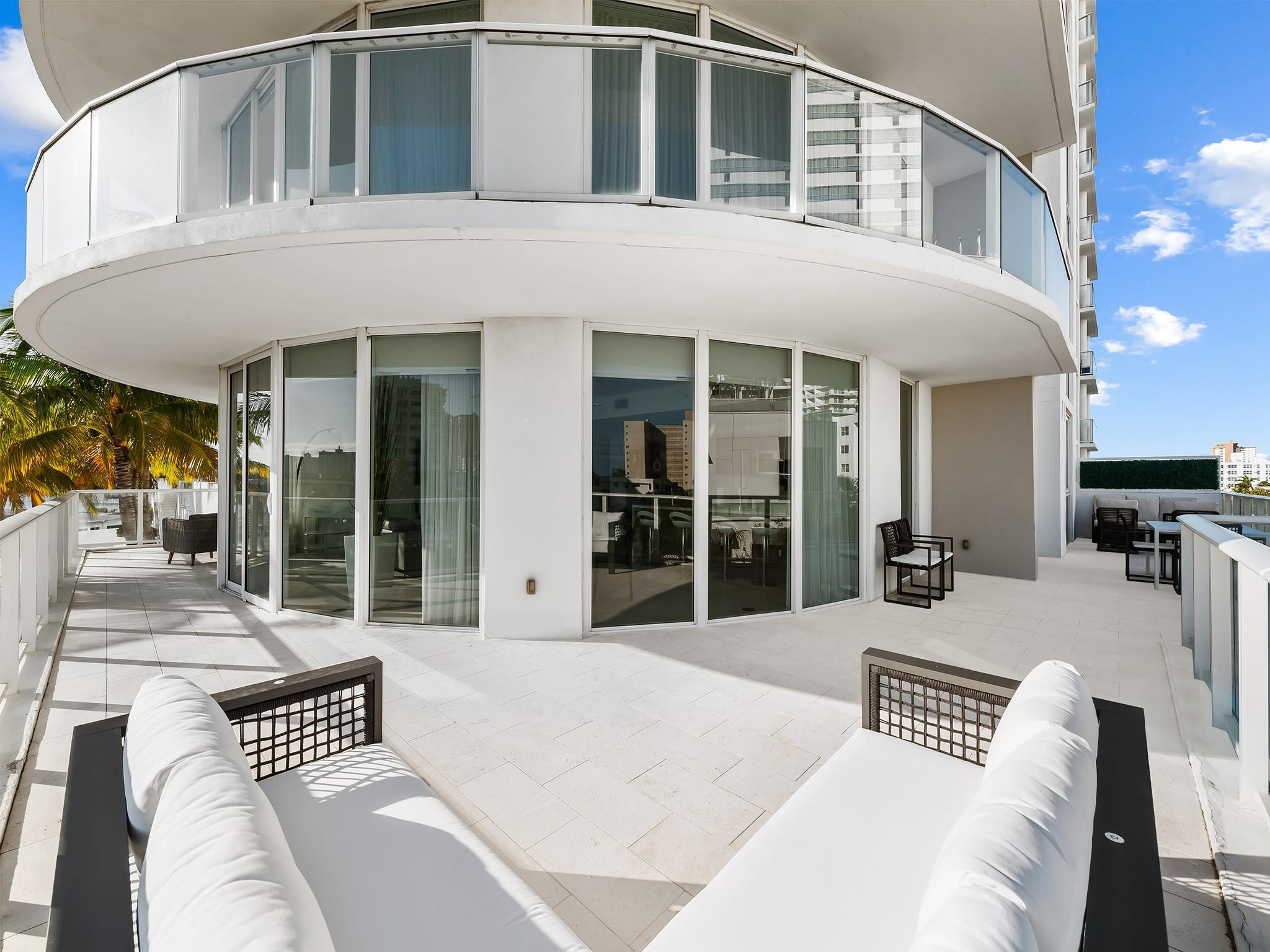 401 North Birch Road, Unit 400 Fort Lauderdale, FL 33304 - Photo 32 of 33 Photo 32