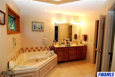 1114 Ruston Pass Fort Wayne, IN 46825 - Photo 16 of 20 Gallery Image 16