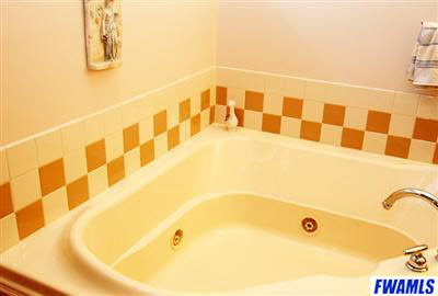 1114 Ruston Pass Fort Wayne, IN 46825 - Photo 18 of 20 Gallery Image 18