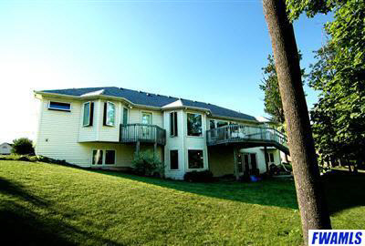 1114 Ruston Pass Fort Wayne, IN 46825 - Photo 3 of 20 Gallery Image 3
