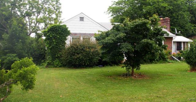 1604 Kelchner Road Bethlehem, PA 18018 - Photo 3 of 4 Gallery Image 3
