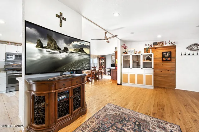 $525,000 | 73 South Rainbow Drive, Unit B, Dayton, NV 89403