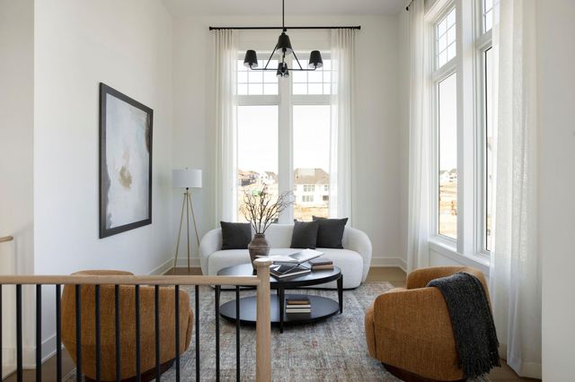 $2,995,900 | 18995 Maple Lane, Deephaven, MN 55331