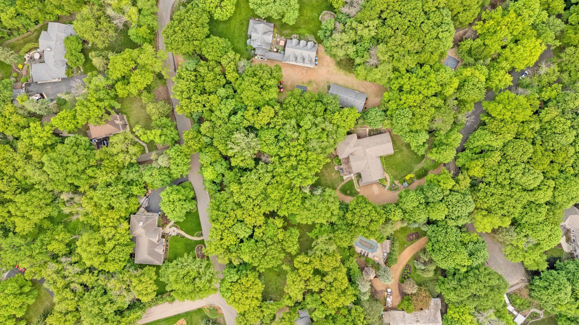 18995 Maple Lane Deephaven, MN 55331 - Photo 17 of 20