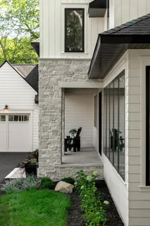 $2,995,900 | 18995 Maple Lane, Deephaven, MN 55331