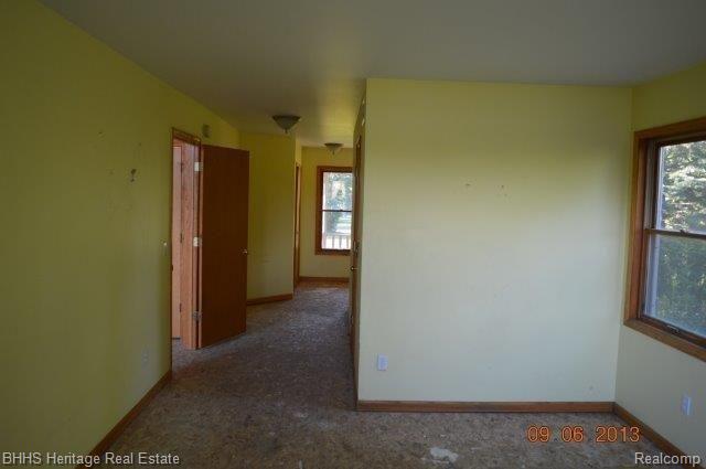 2181 East Allen Road Howell, MI 48855 - Photo 17 of 32 Master Bedroom