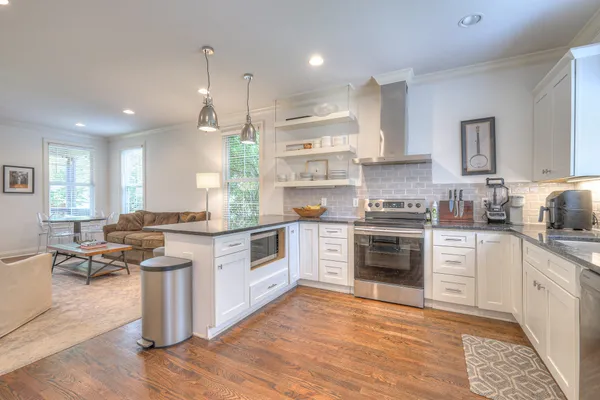 $625,000 | 638 B Annex Avenue, Nashville, TN 37209