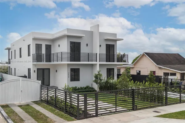 $1,025,000 | 3430 Southwest 2nd Street, Miami, FL 33135