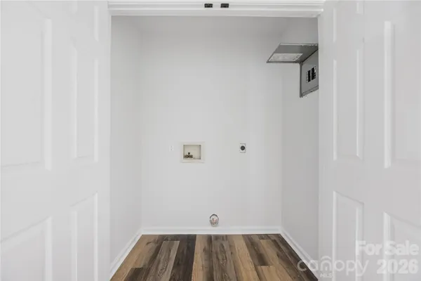 $569,900 | 203 Ewing Drive, Belmont, NC 28012