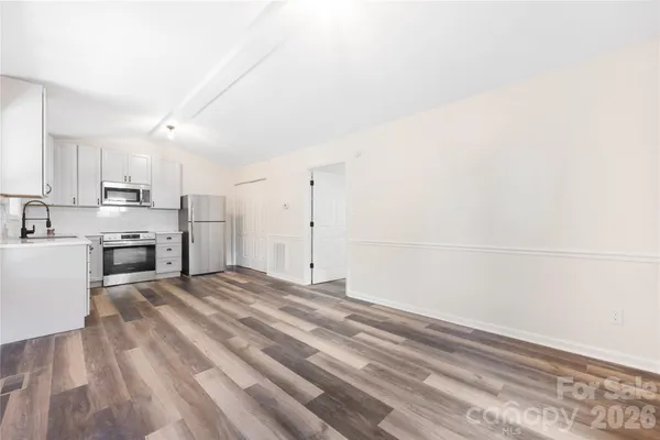 $569,900 | 203 Ewing Drive, Belmont, NC 28012