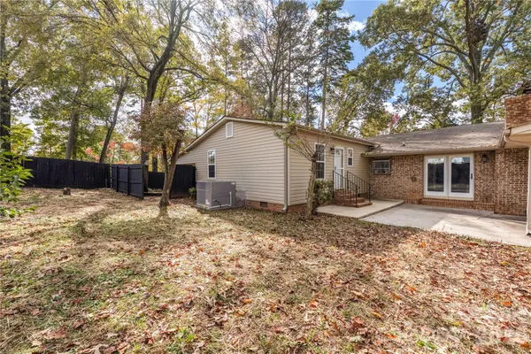 $569,900 | 203 Ewing Drive, Belmont, NC 28012