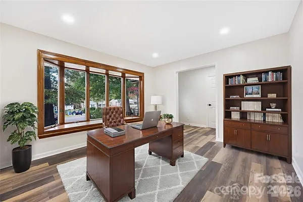 $569,900 | 203 Ewing Drive, Belmont, NC 28012