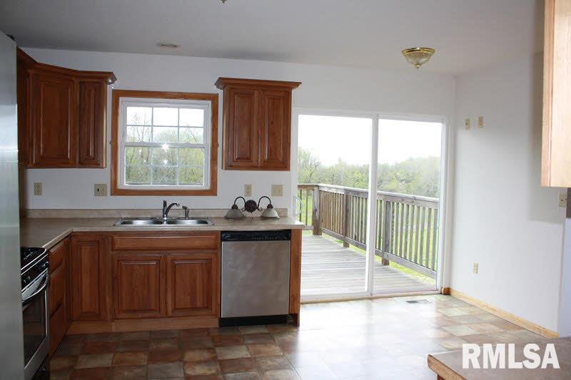 3926 Greenridge Road Alma, IL 62807 - Photo 3 of 18
