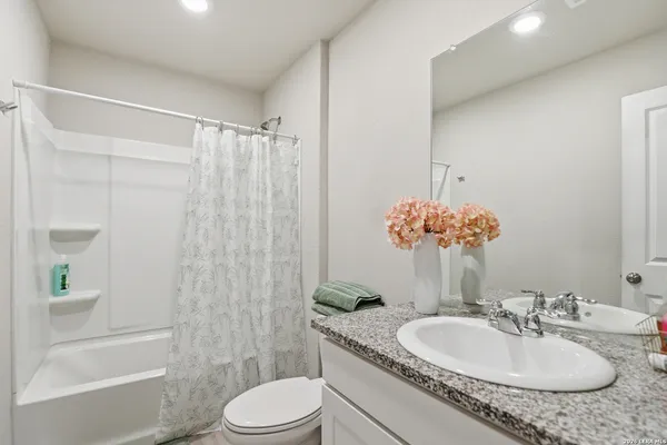 $1,920 | 14905 Dorset Wheel, San Antonio, TX 78254