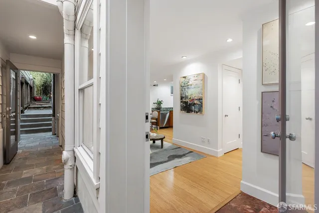 $2,495,000 | 716 Douglass Street, San Francisco, CA 94114