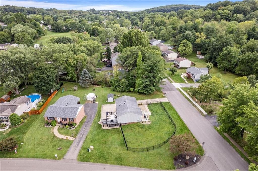 109 Fox Run Road Cranberry Township, PA 16066 - Photo 8 of 49 Gallery Image 8