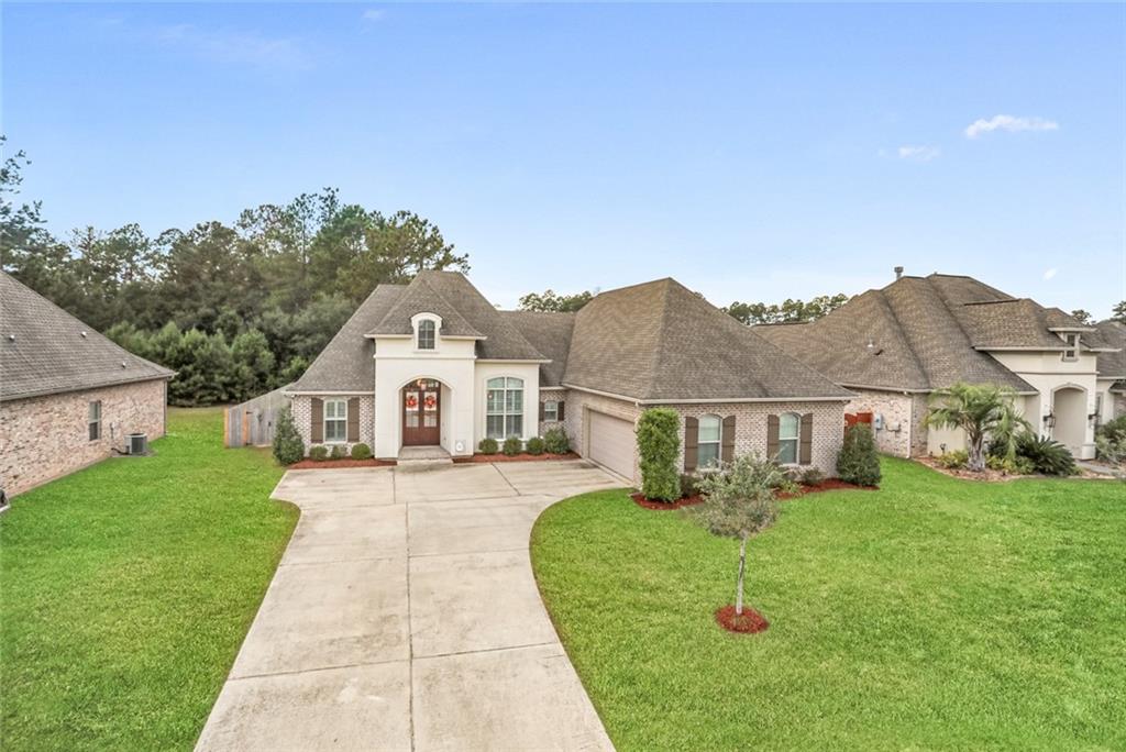325 Rue St. Emilion Covington, LA 70433 - Photo 2 of 26 Gallery Image 2