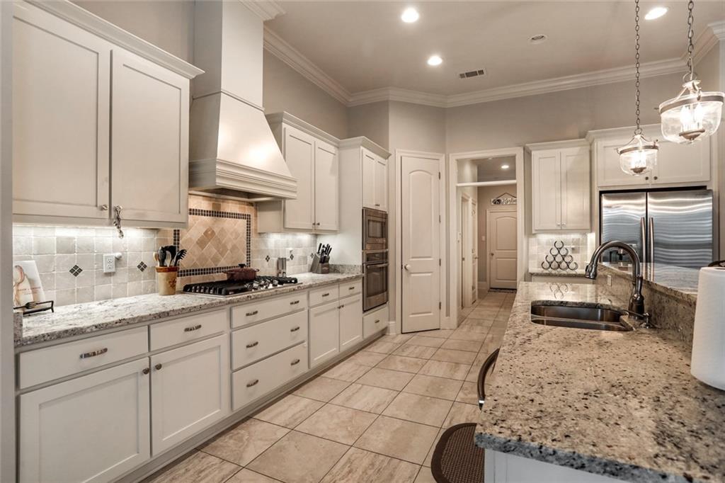 325 Rue St. Emilion Covington, LA 70433 - Photo 10 of 26 Gallery Image 10
