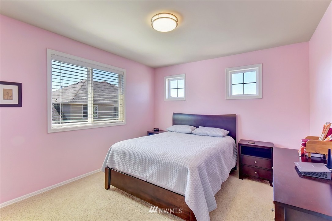 18719 36th Drive Southeast Bothell, WA 98012 - Photo 23 of 25 Gallery Image 23