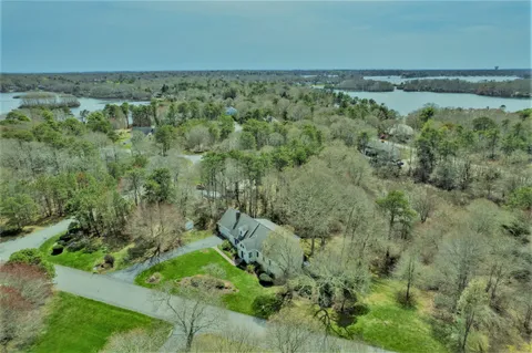 $1,200,000 | 29 Waterview Circle, Centerville, MA 02601