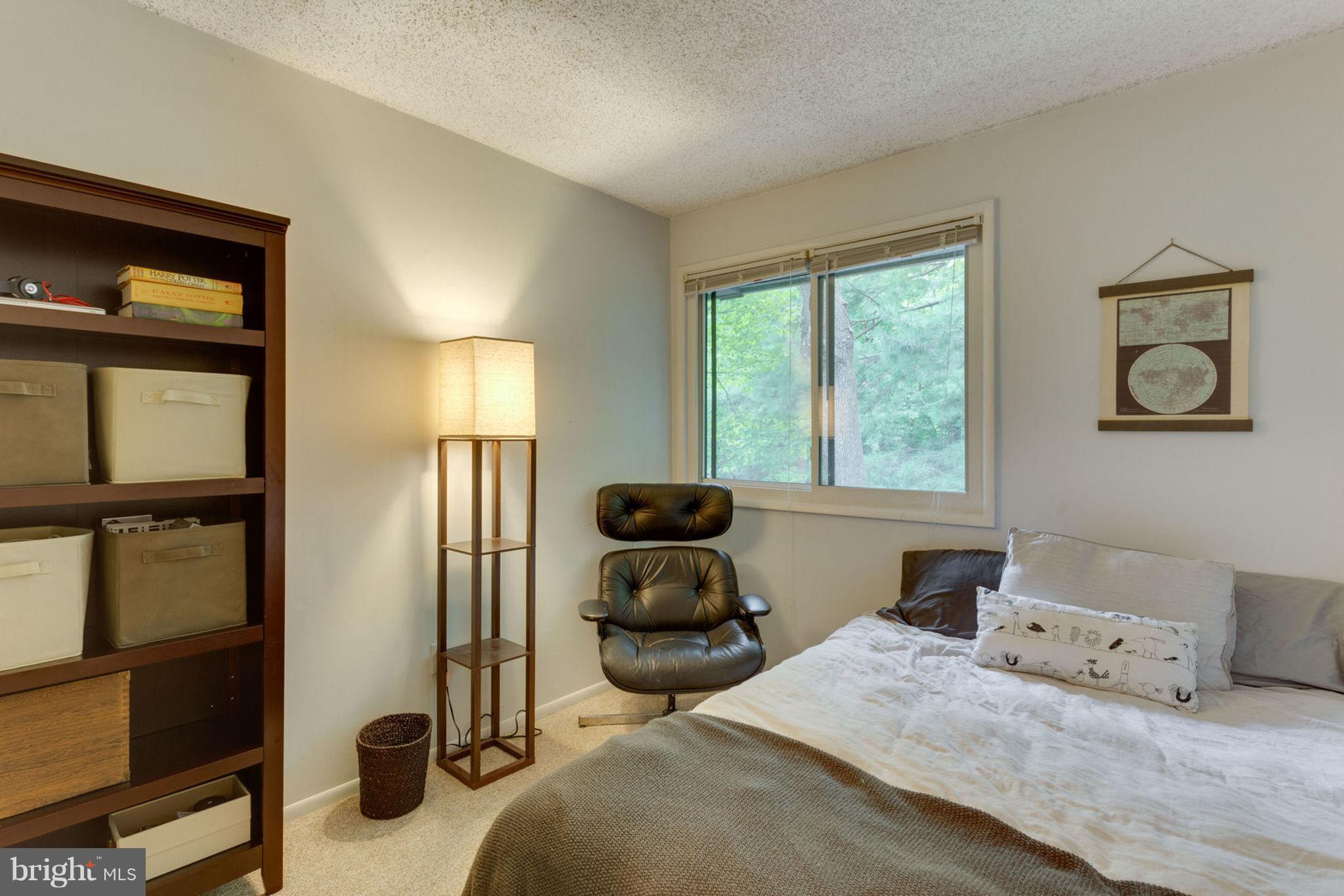 2287 White Cornus Lane Reston, VA 20191 - Photo 22 of 28 Bedroom 3