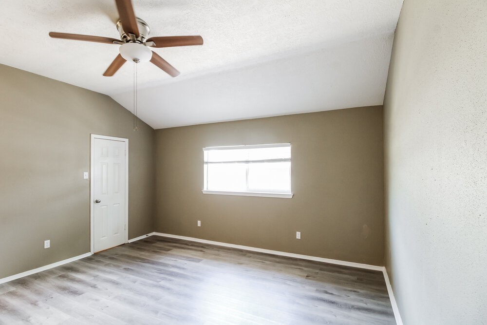 2535 Goldspring Lane Spring, TX 77373 - Photo 9 of 16
