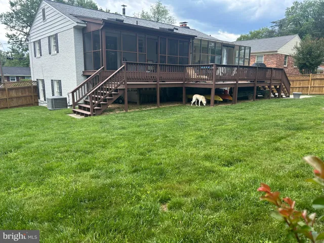 $1,275,000 | 6315 Haviland Drive, Bethesda, MD 20817