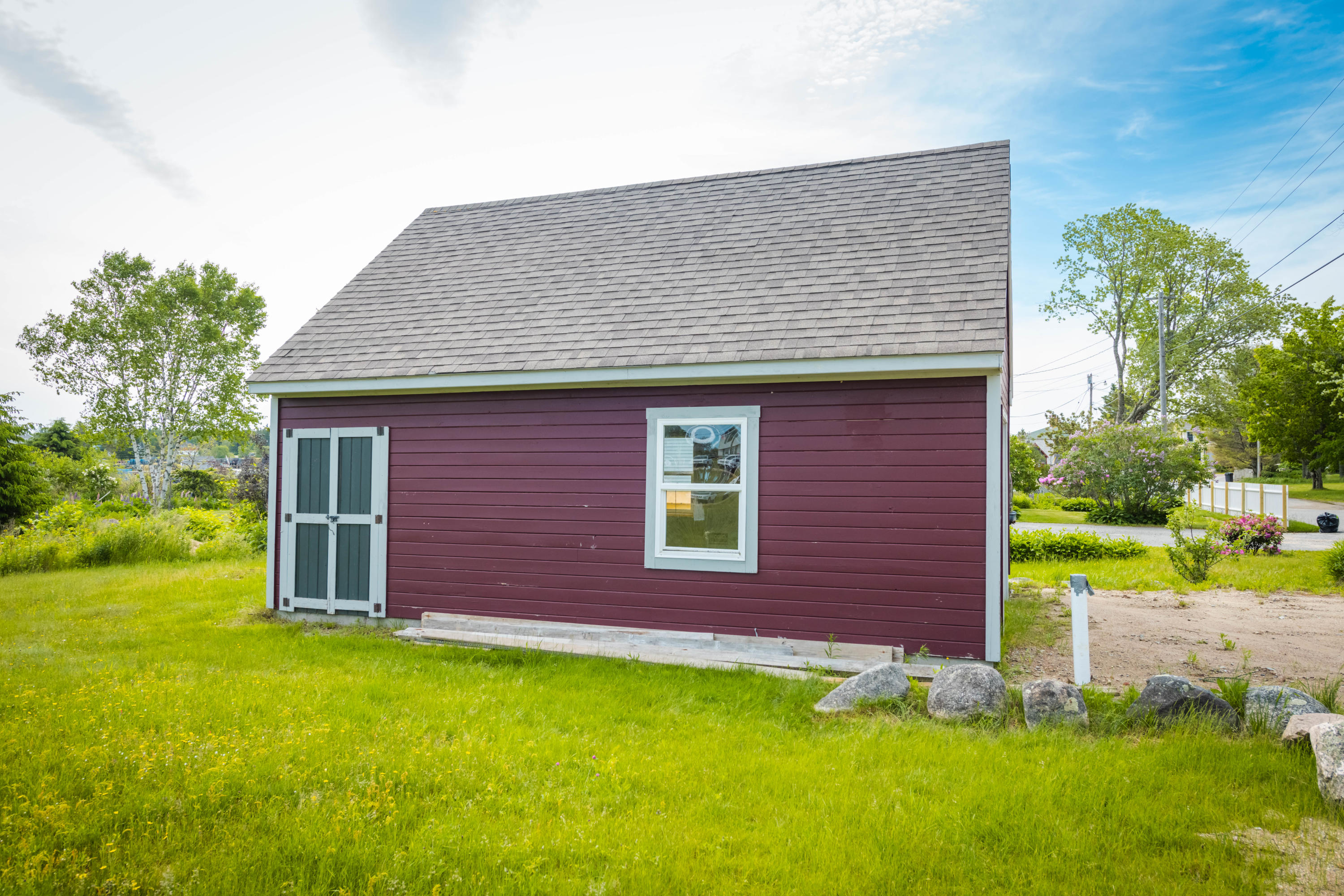 646 Corea Road Corea, ME 04624 - Photo 17 of 19 One-car garage.
