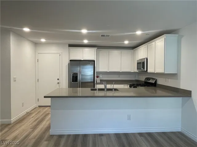 $1,795 | 10719 Burton Grv Avenue, Las Vegas, NV 89166