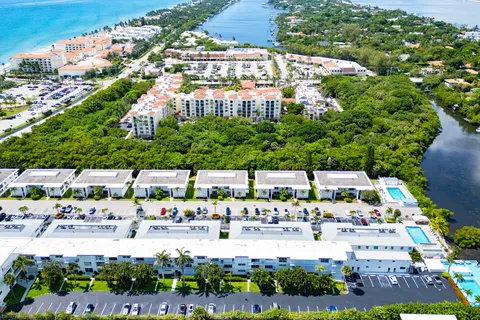 $139,000 | 4001 South Ocean Boulevard, Unit 115, South Palm Beach, FL 33480