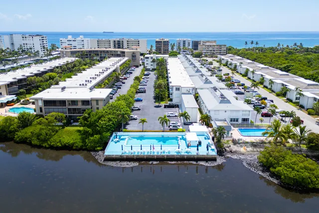 $149,000 | 4001 South Ocean Boulevard, Unit 115, South Palm Beach, FL 33480