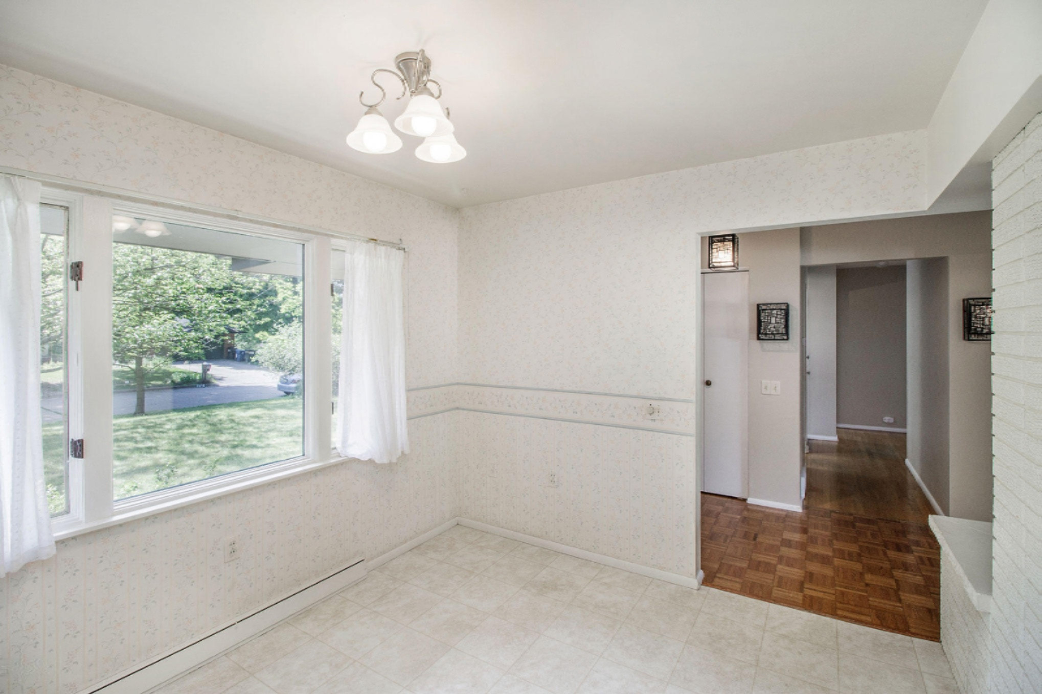 2521 Ferdon Road Kalamazoo, MI 49008 - Photo 8 of 20 7DII9034