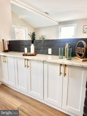 $399,900 | 23 Tamarack Lane, Levittown, PA 19054