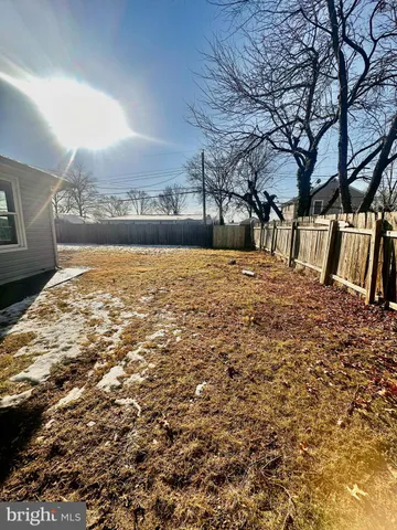 $399,900 | 23 Tamarack Lane, Levittown, PA 19054