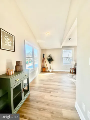 $399,900 | 23 Tamarack Lane, Levittown, PA 19054