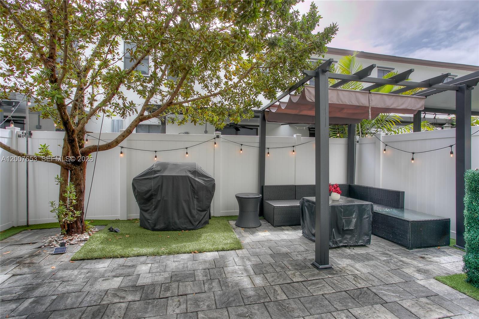 11017 West 33rd Way Hialeah, FL 33018 - Photo 16 of 16