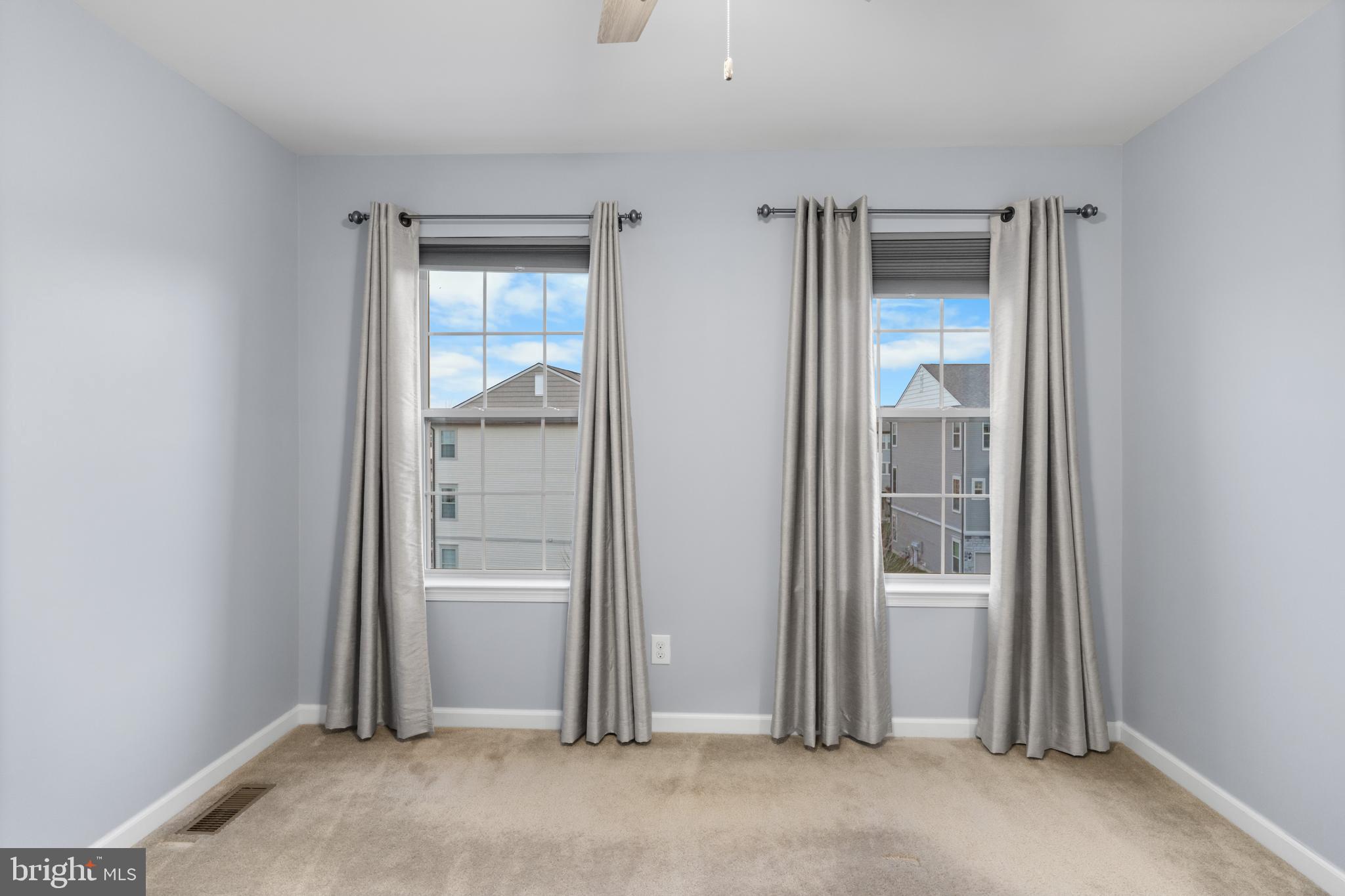 494 Rowan Street Warminster, PA 18974 - Photo 20 of 42 an empty room with windows