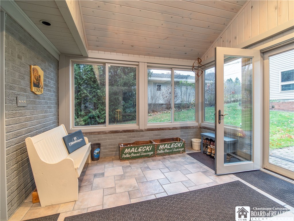 3605 Overlook Terrace Ellery, NY 14712 - Photo 7 of 40 The entry is flooded with loads of natural sunligh